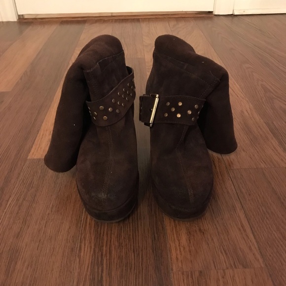 Brand new suede wedge boots - Picture 5 of 8